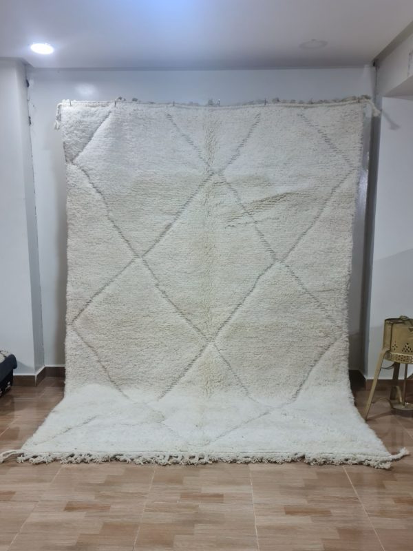 Minimalist Beni Ourain Rug - 3x2m, Soft Ivory Base with Subtle Geometric Design - Image 5