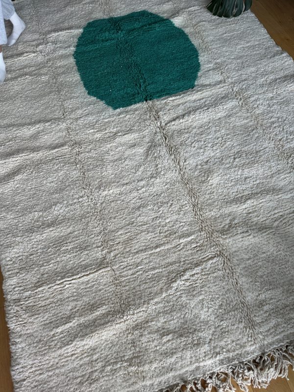 Minimalist Geometric Moroccan Rug – 3x2m, Emerald Green Accents on Ivory Base - Image 2