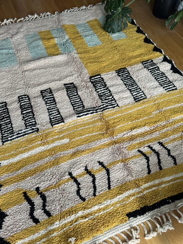 Ethical Beni Ourain Rug - 3x2m, Yellow, Black, and White Minimalist Design