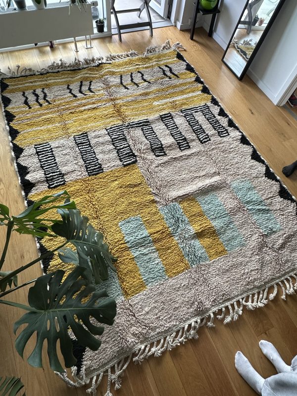 Ethical Beni Ourain Rug - 3x2m, Yellow, Black, and White Minimalist Design - Image 5