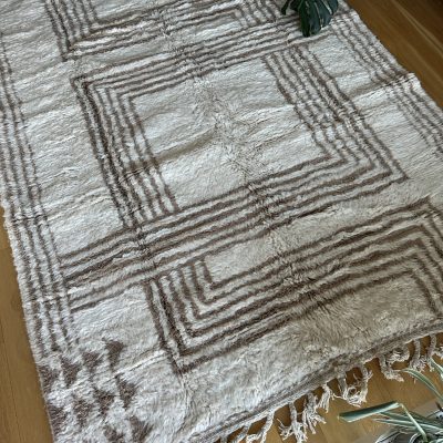 Ivory Moroccan Rug with Geometric Patterns – 3x2m Beni Ourain