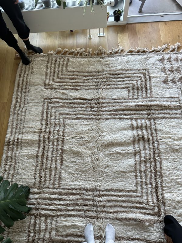 Ivory Moroccan Rug with Geometric Patterns – 3x2m Beni Ourain - Image 2