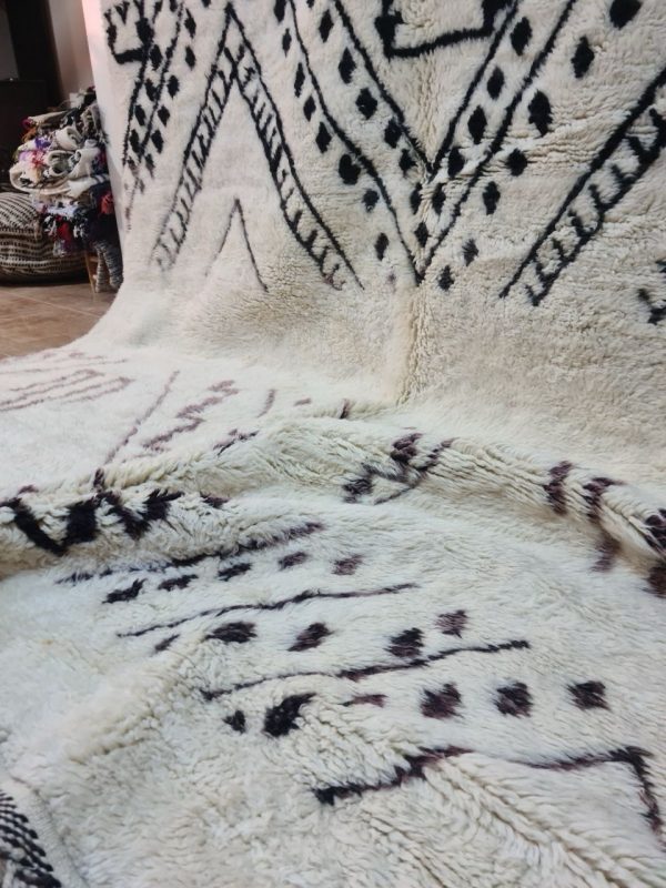 [Request to Order] Handwoven Mrirt Rug with Geometric Patterns - 3x2 - Image 3