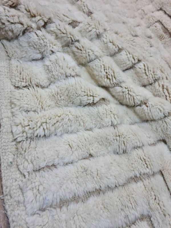 [Request to Order] Handwoven Mrirt Rug with Camel Motif, 3x2.5m – Moroccan Artisan Elegance