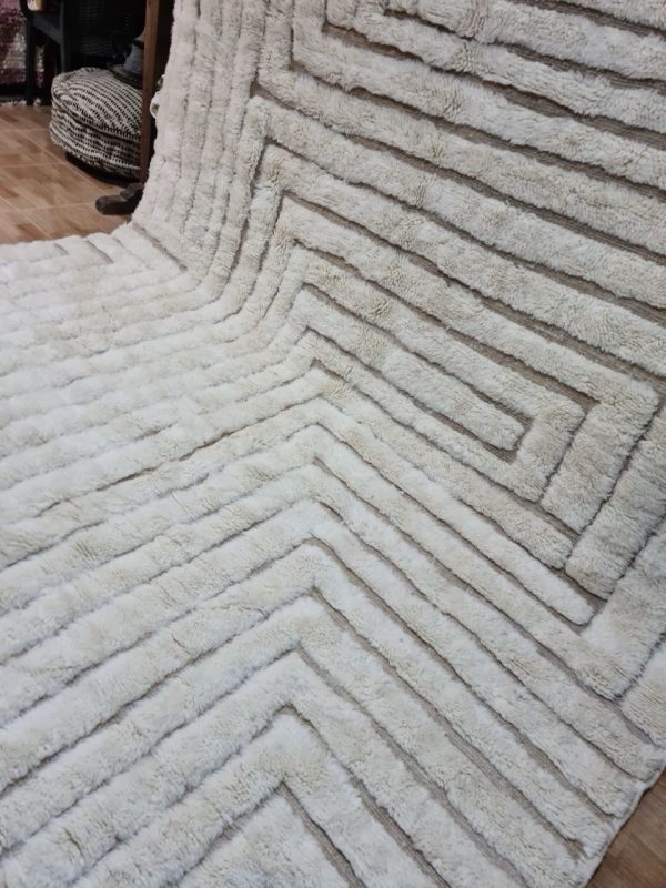 [Request to Order] Handwoven Mrirt Rug with Camel Motif, 3x2.5m – Moroccan Artisan Elegance - Image 2